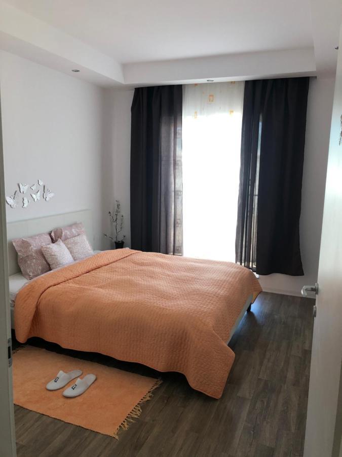 Dora High Life - North Apartment Stefanestii de Jos Ngoại thất bức ảnh