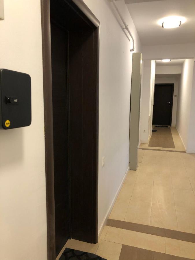 Dora High Life - North Apartment Stefanestii de Jos Ngoại thất bức ảnh