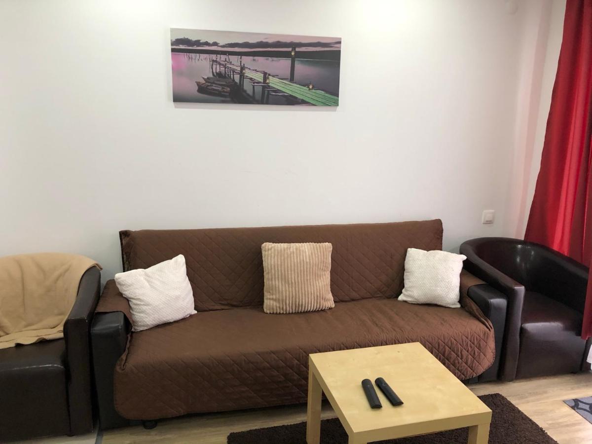 Dora High Life - North Apartment Stefanestii de Jos Ngoại thất bức ảnh